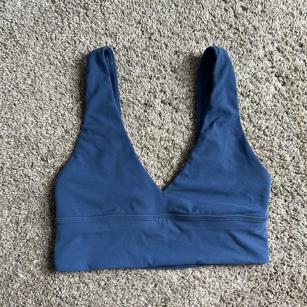 Lululemon Align V-Neck bra